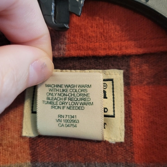 L.L. Bean Red Tan Gray Heavyweight Flannel Long Sleeve Button Up Shirt - Picture 4 of 4